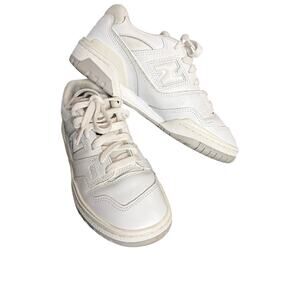 New Balance 550 Low Top Sneakers Youth Size 5 Women Size 6.5 Streetwear Y2K